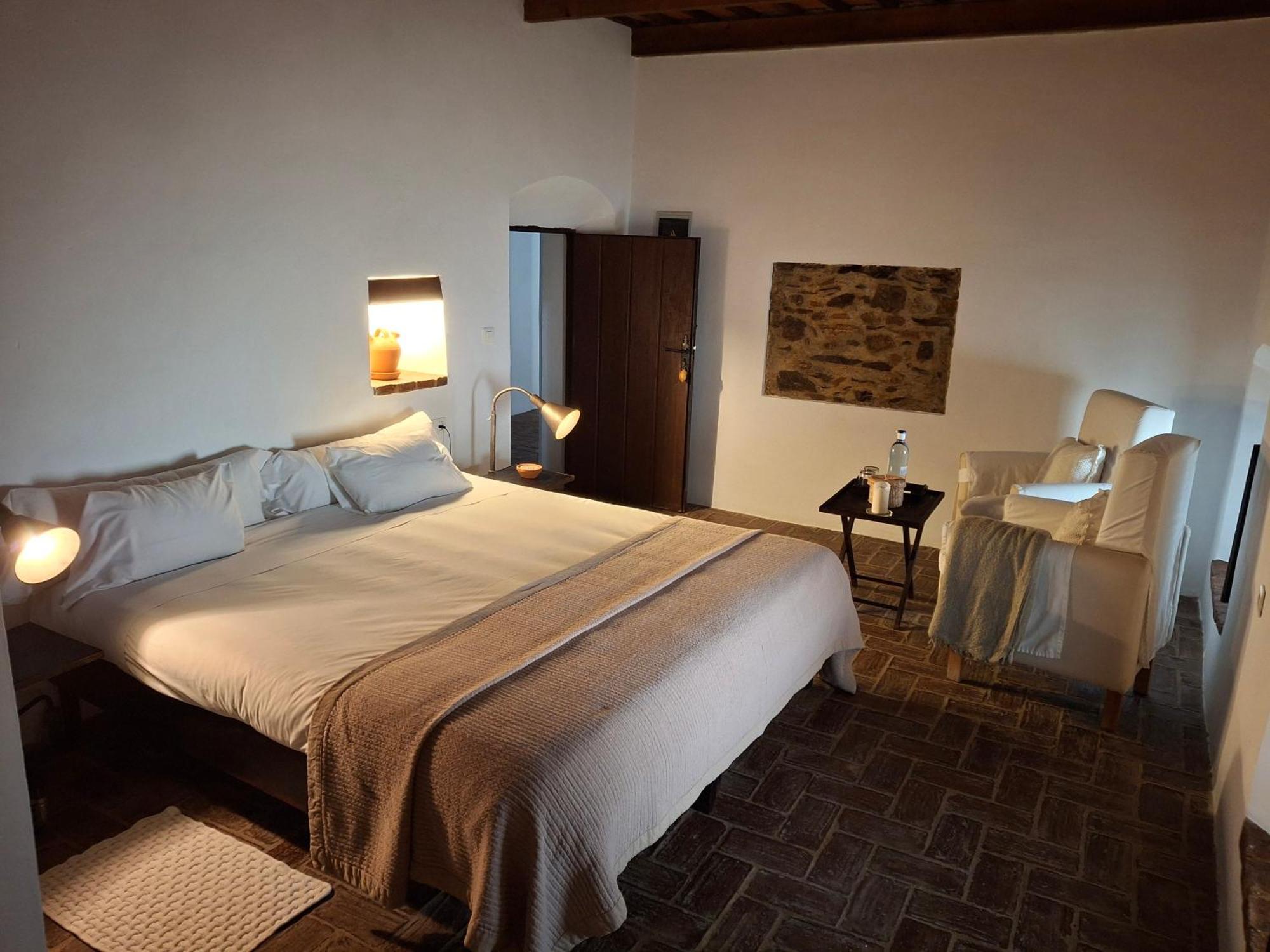 Hospederia Convento De La Parra, 06176 (Adults Only) Hotel La Parra  Eksteriør billede