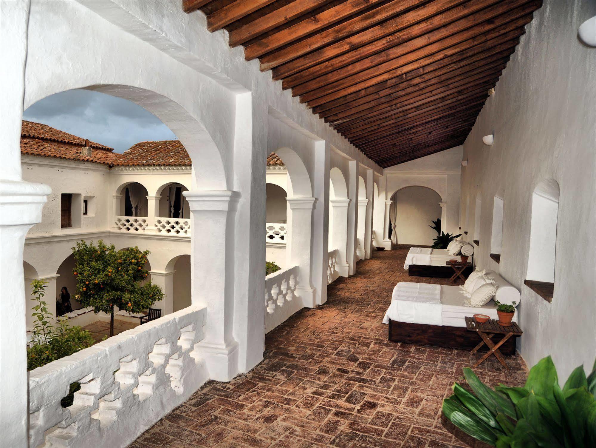 Hospederia Convento De La Parra, 06176 (Adults Only) Hotel La Parra  Eksteriør billede
