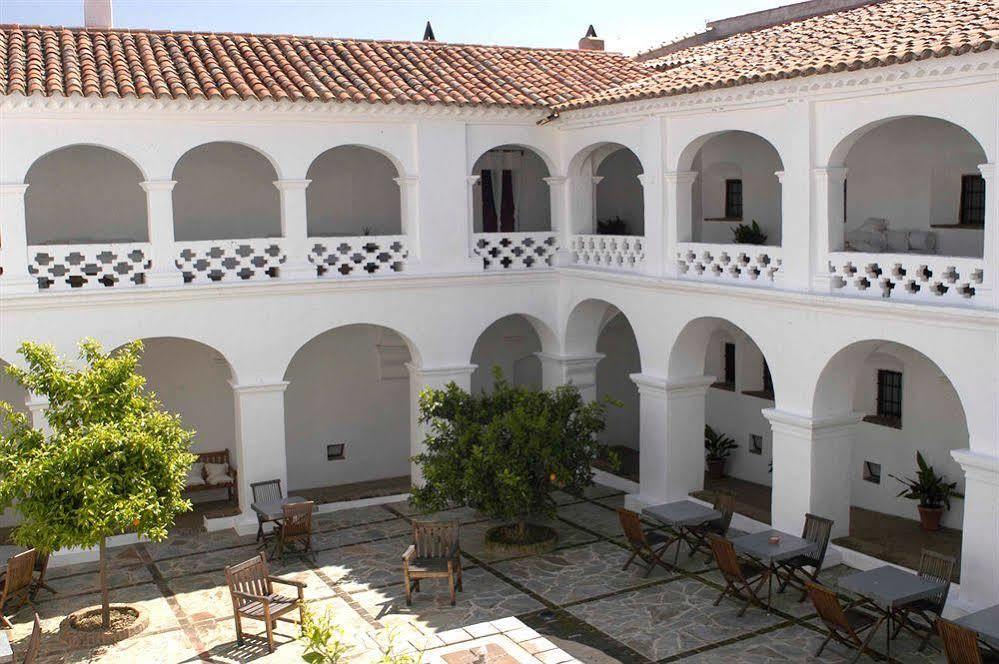 Hospederia Convento De La Parra, 06176 (Adults Only) Hotel La Parra  Eksteriør billede