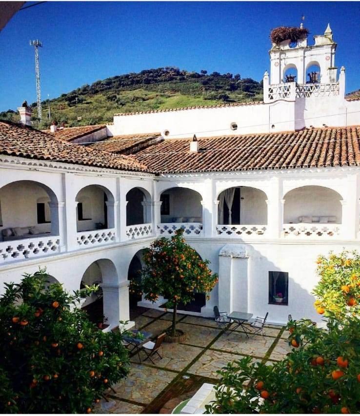 Hospederia Convento De La Parra, 06176 (Adults Only) Hotel La Parra  Eksteriør billede